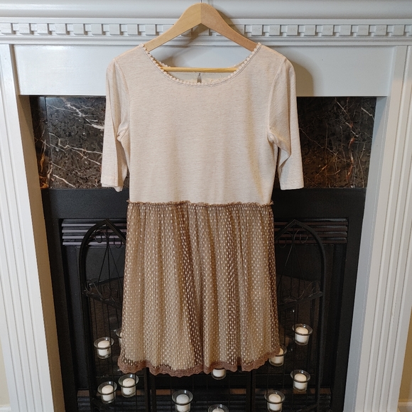 ANTHROPOLOGIE LILI'S CLOSET LACE OVERLAY DRESS, BEIGE/BROWN M - Picture 3 of 12